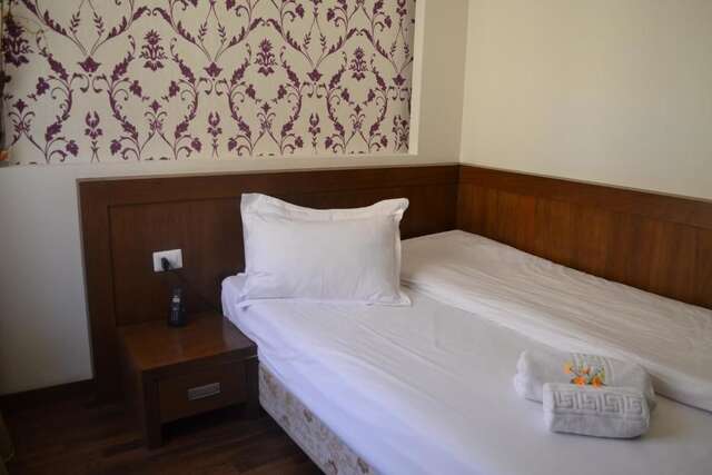 Отель Phoenicia Comfort Hotel Бухарест-49